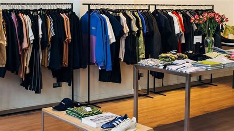 are clothes cheap in prague